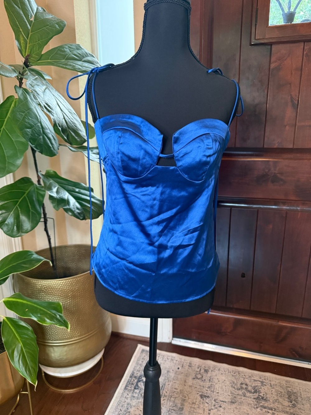 Commense Blue Satin Sleeveless Cami Camisole Size M